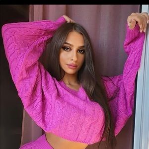 NWT Fuschia Sweater set XL